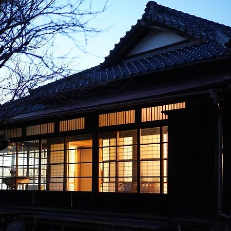 平野邸 Hayama Hotel Екстериор снимка