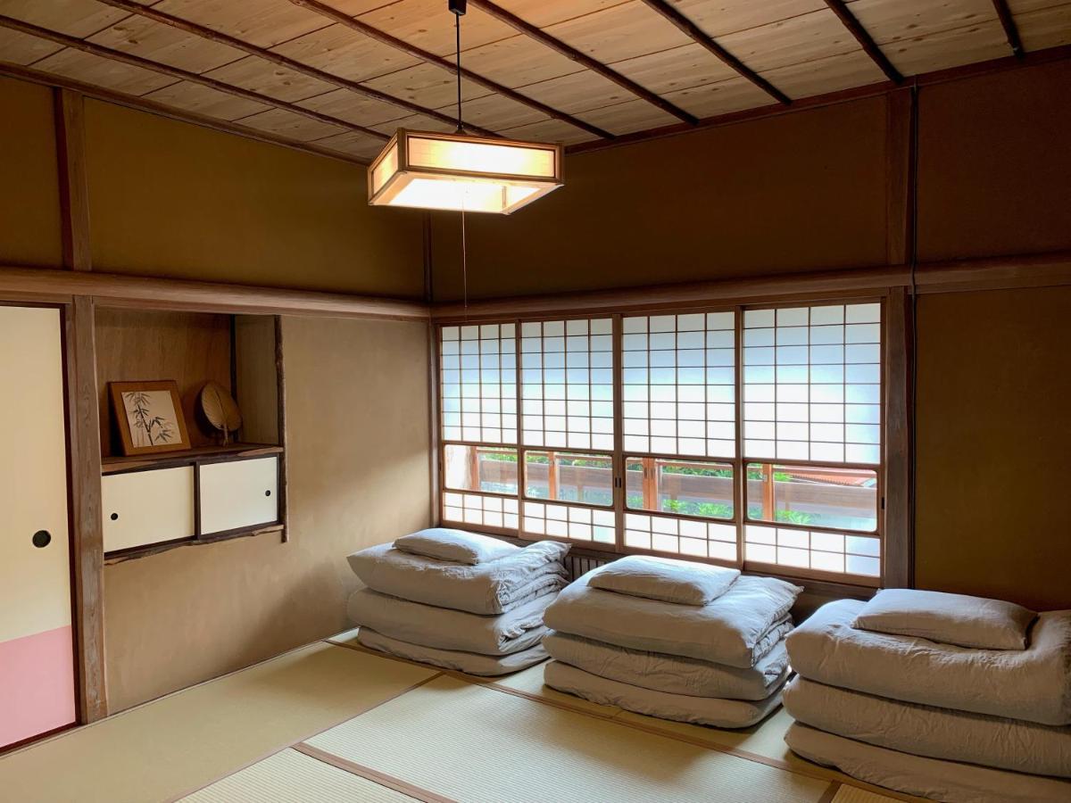 平野邸 Hayama Hotel Екстериор снимка