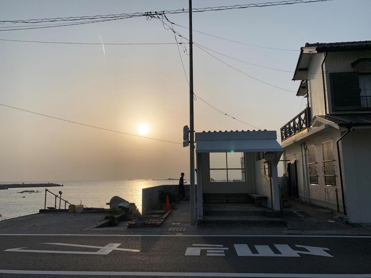 平野邸 Hayama Hotel Екстериор снимка