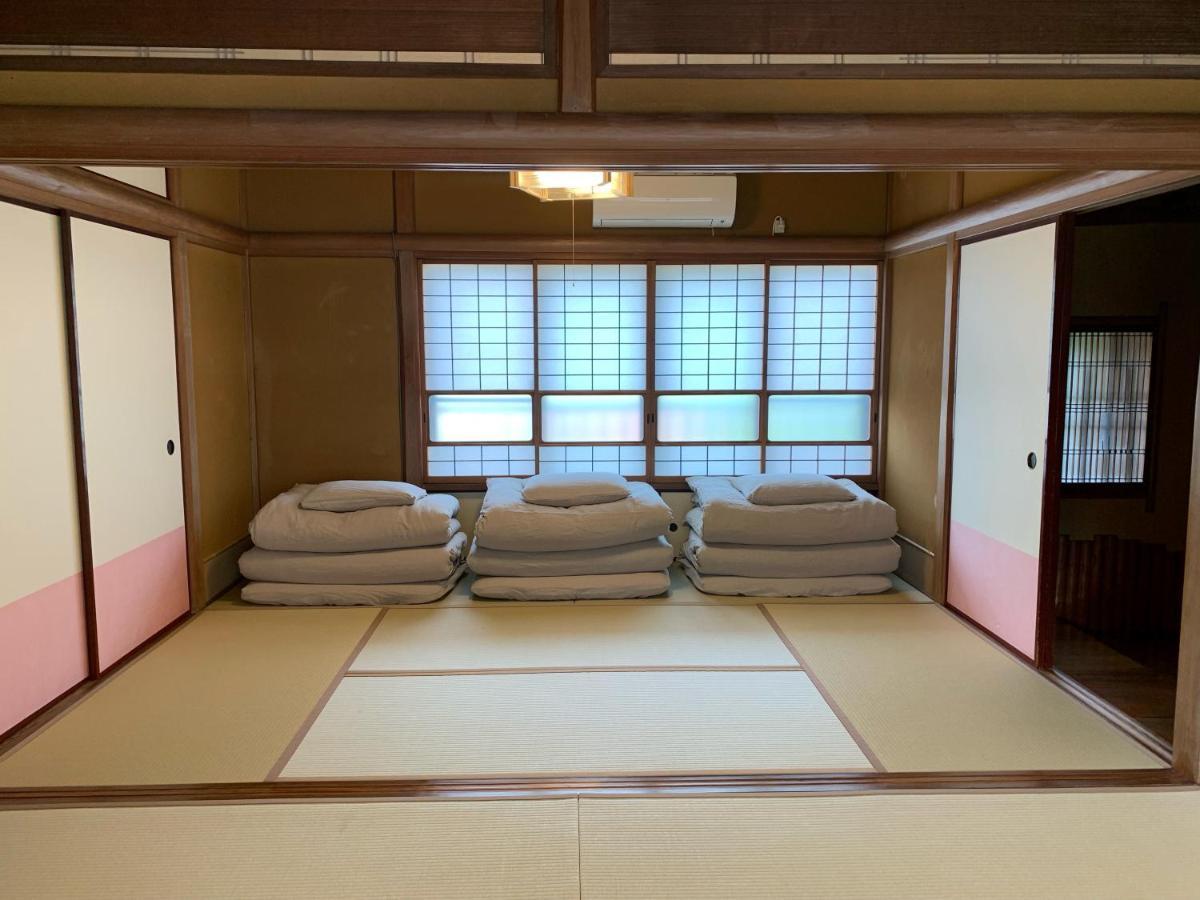 平野邸 Hayama Hotel Екстериор снимка