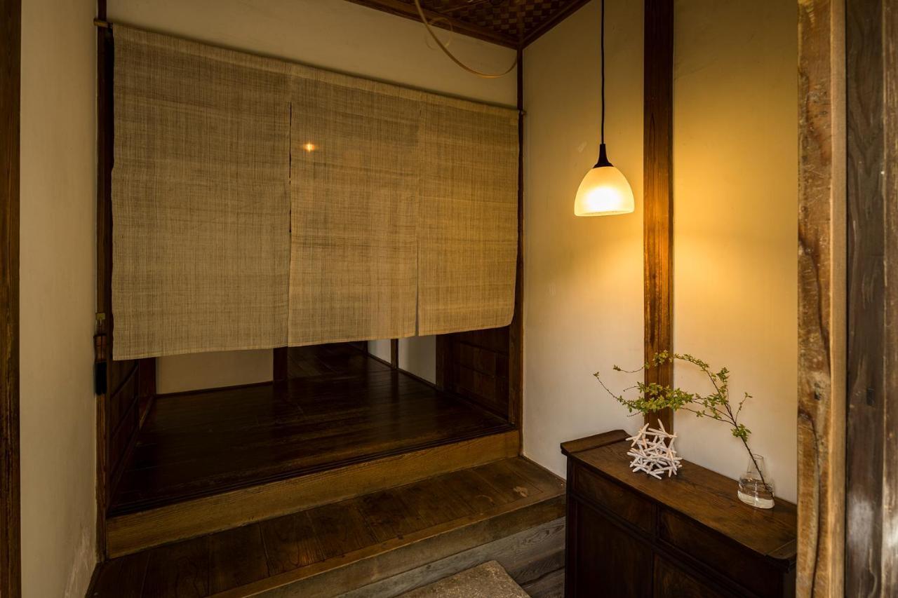 平野邸 Hayama Hotel Екстериор снимка