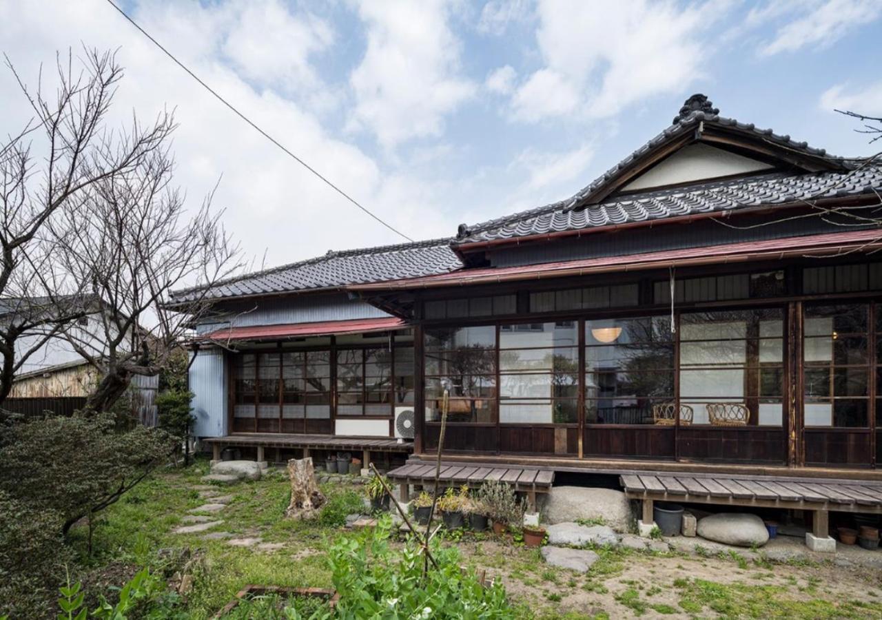 平野邸 Hayama Hotel Екстериор снимка